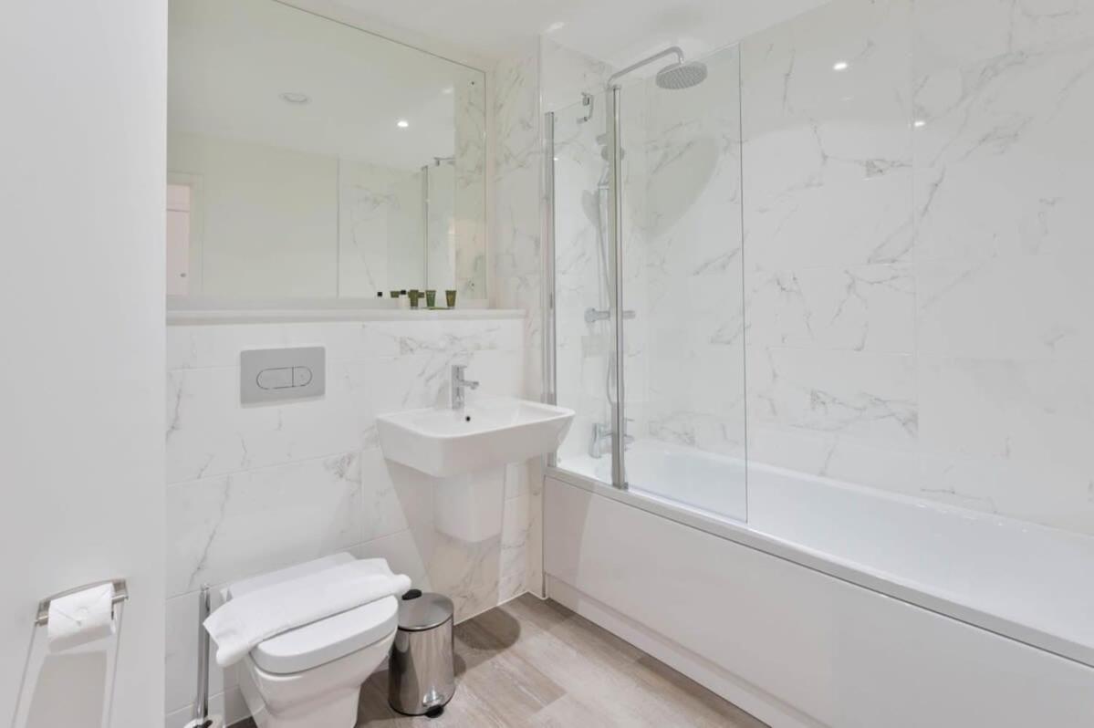 Stunning 2 Bed Apartment In Central Birmingam Exterior foto